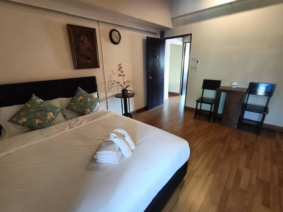 Soft Night Barzaar Hostel Chiang Mai Luaran gambar