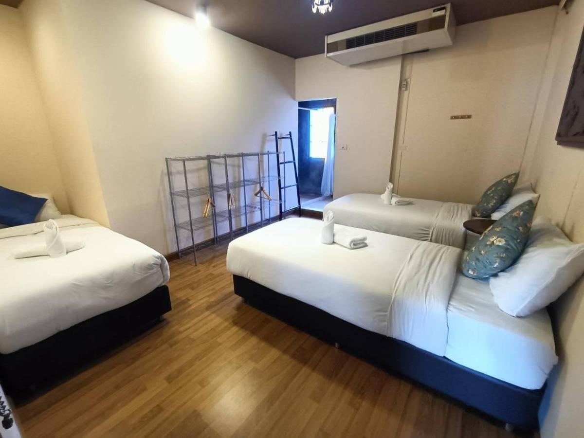 Soft Night Barzaar Hostel Chiang Mai Luaran gambar